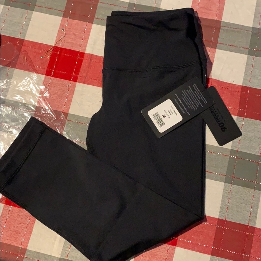 90 degree Capri leggings